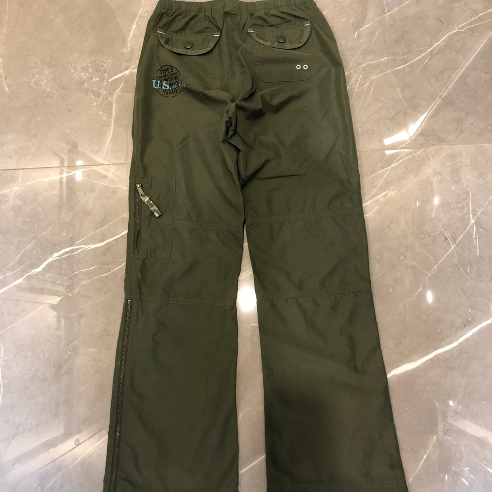 Girl’s green pant, Old Navy, size L (10) - Picture 2 of 5